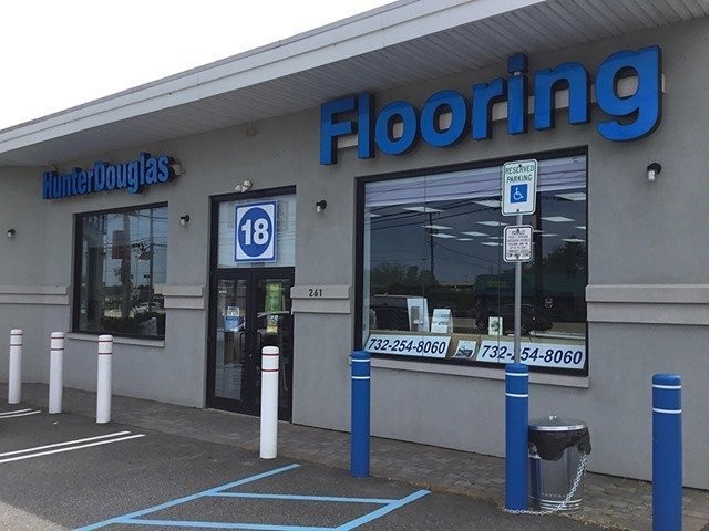 Hunter Douglas Dealer Image
